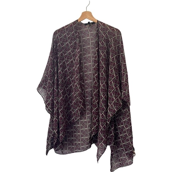 bcbgmaxazria | Purple & Gray Floral Flowy Georgette One Size Kimono Style Top - Picture 2 of 6